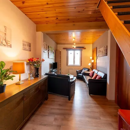 Cozy Family In Villa Érezée