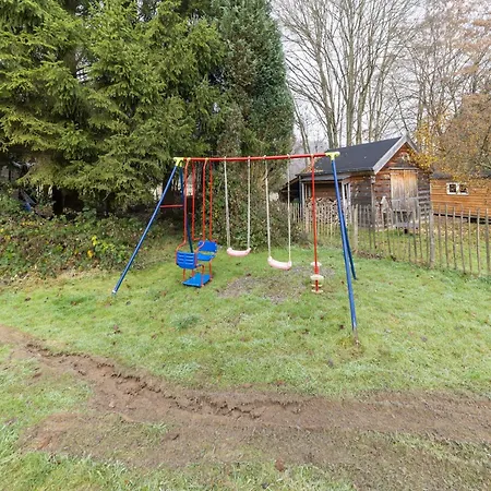 Cozy Family In Villa Érezée