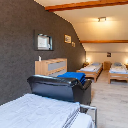 Cozy Family In Villa Érezée